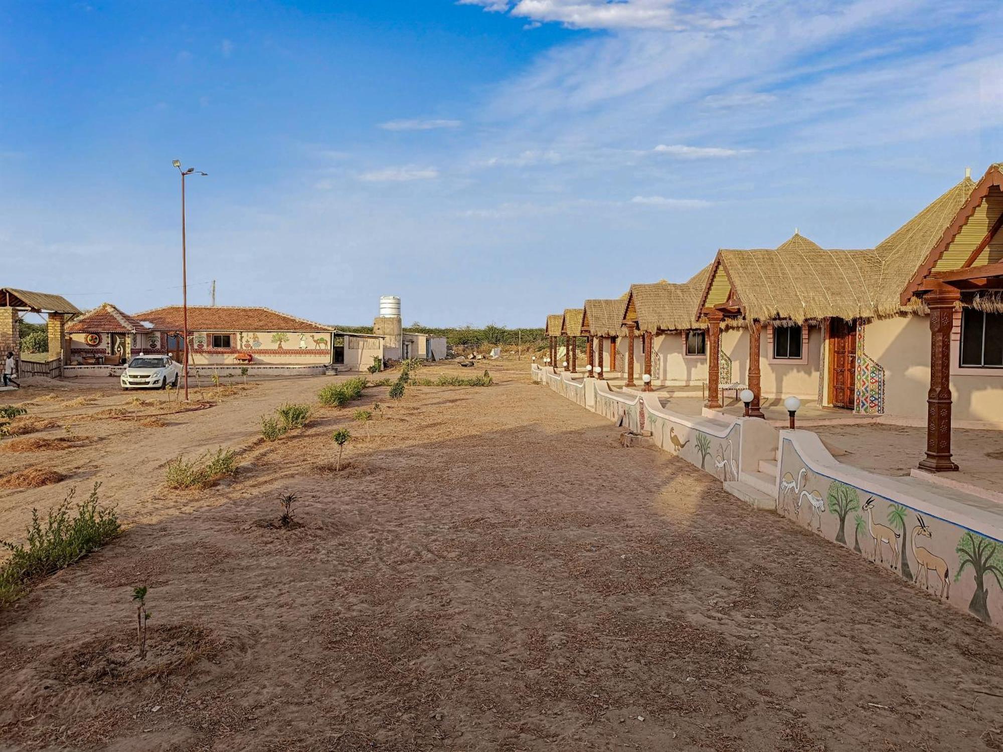 Dholavira Village Resort Eksteriør bilde